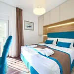 Azzuro & Lavanda Apartment