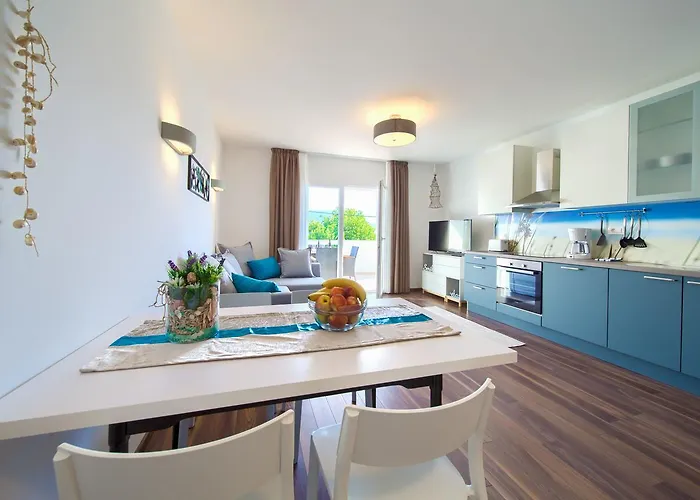 Azzuro & Lavanda Apartman